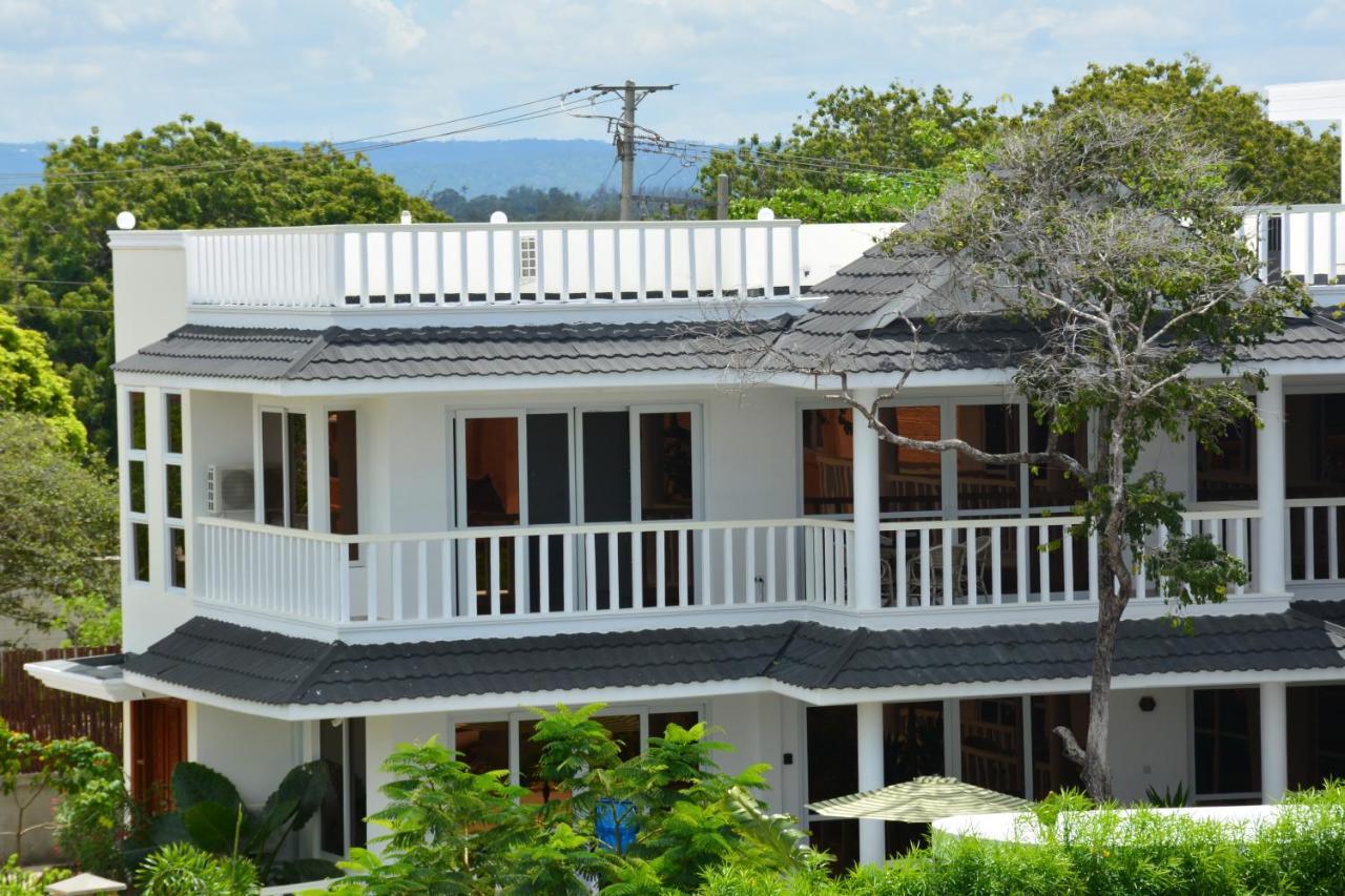 Fiorella Beach House, Diani Beach Exterior photo
